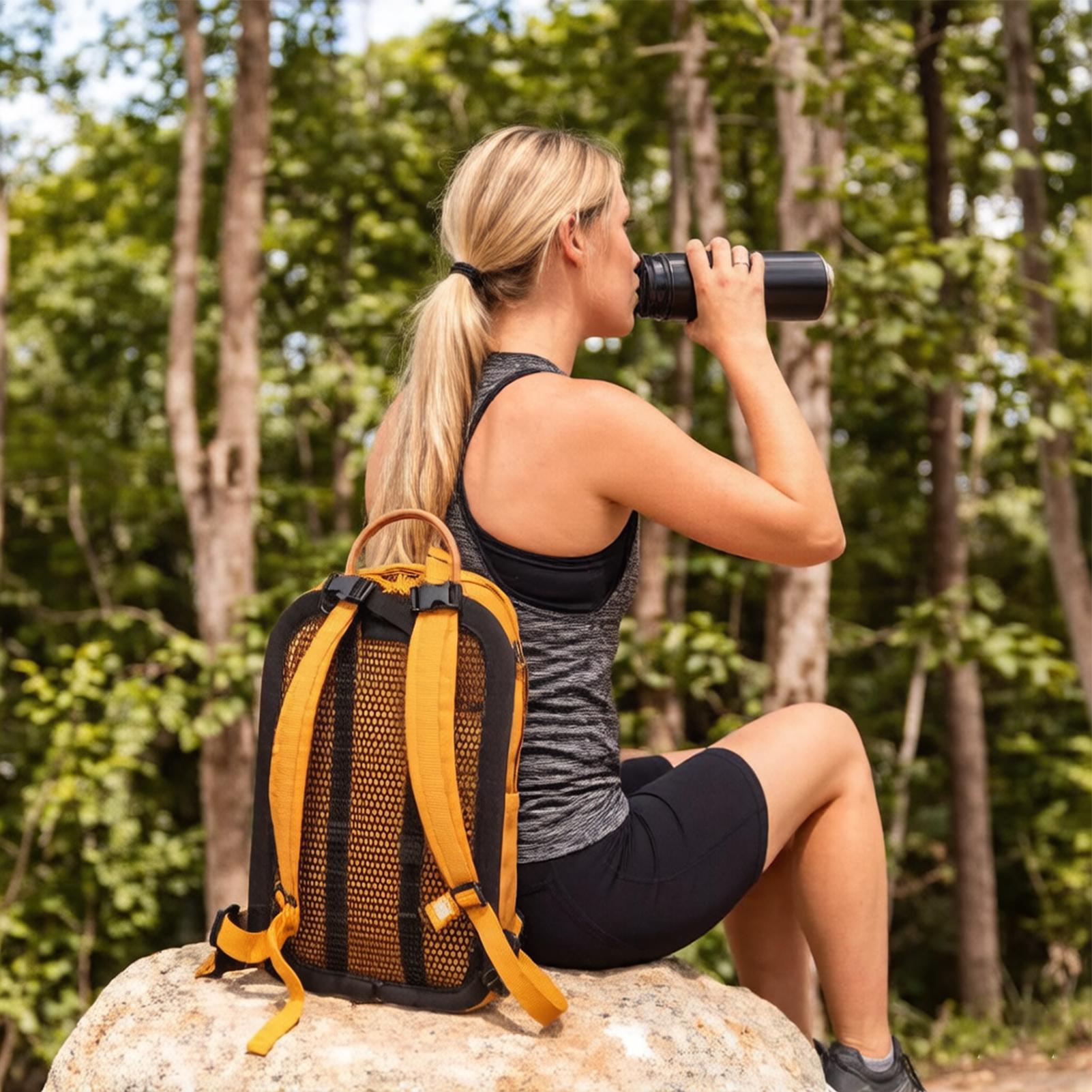 Espaçador de Ar para Mochila:  - Cycling Commuter Backpack avaliação e preço